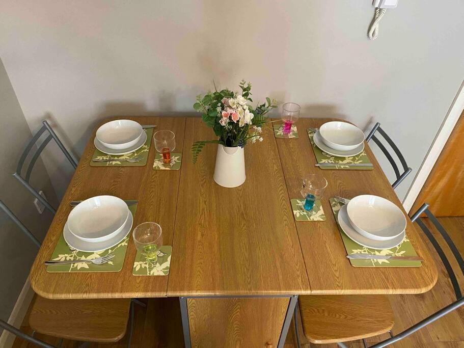 Spacious Ground Floor 2 Bed By Lains Lettings アバディーン エクステリア 写真